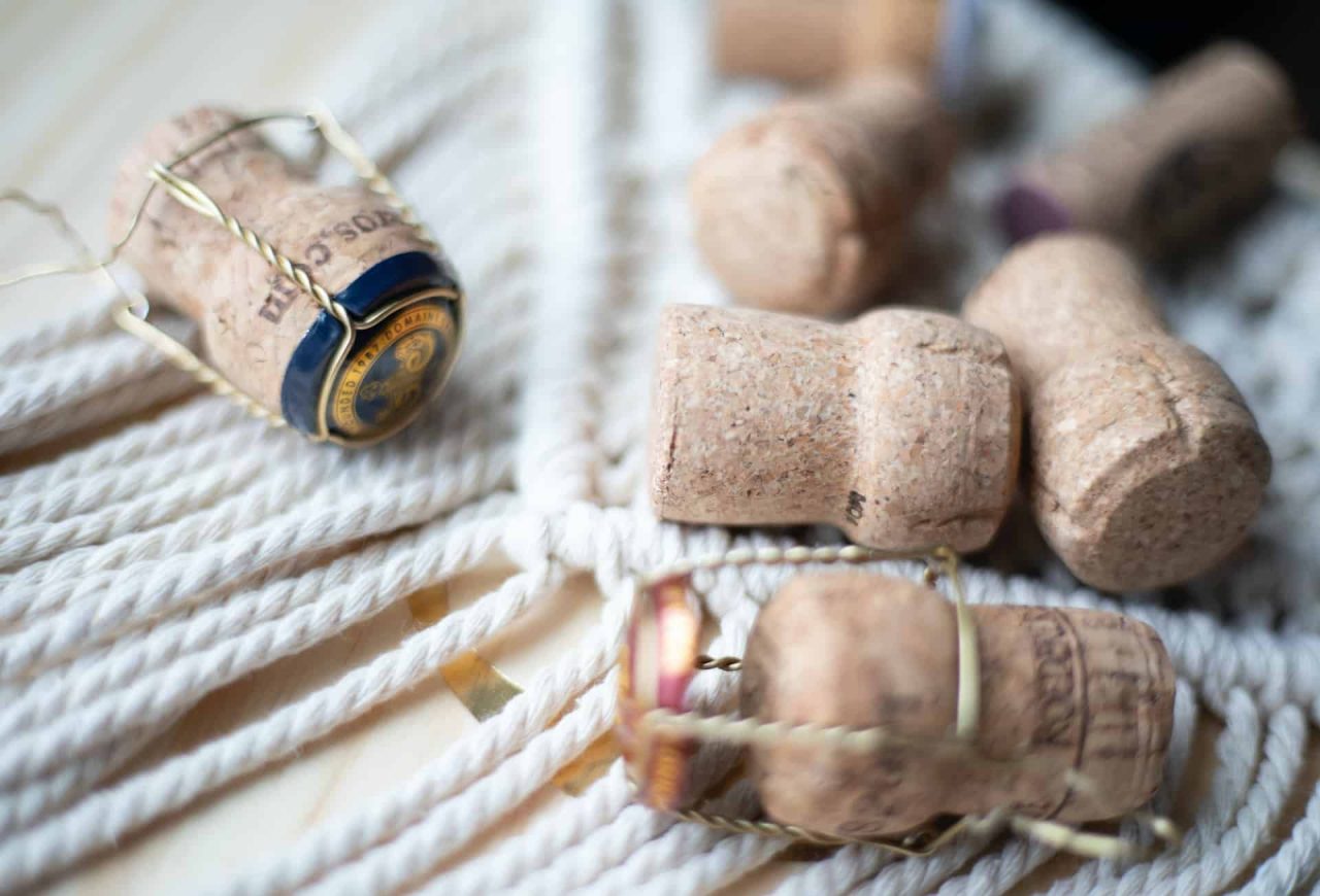 Discover champagne corks and their benefits Wikeeps
