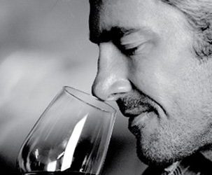 Un calice di vino: come scegliere, servire e conservare al meglio