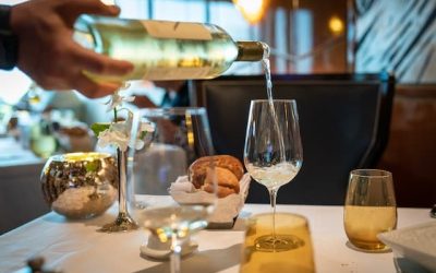 Conservation du vin blanc ouvert : combien de temps le garder ?